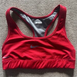 NIKE Swoosh Light Support Non-Padded sports bra